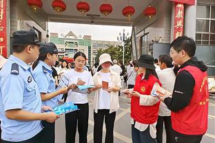 斯通：我们可能会让所有人留队 但并不意味着不会积极提升战力